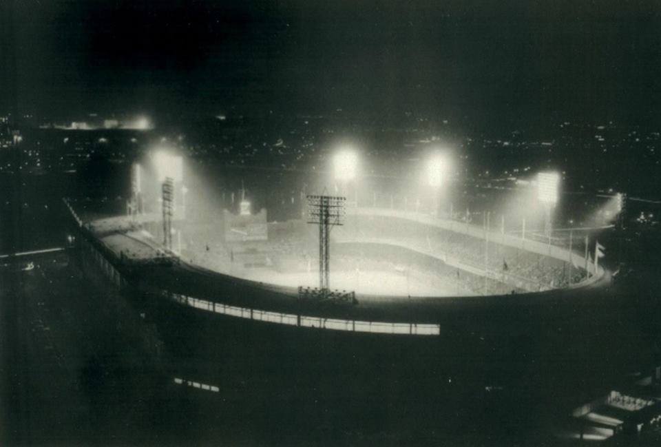 September 17, 1954 – Giants game at Polo Grounds and Rocky Marciano fighting at Yankee Stadium