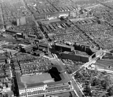 Shibe Park & Baker Bowl – Wonderful aerial photo of both classic but never forgotten Philadelphia ballparks