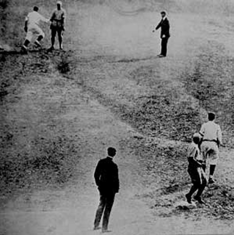 A Real Baseball Oddity: The Unassisted Triple Play
