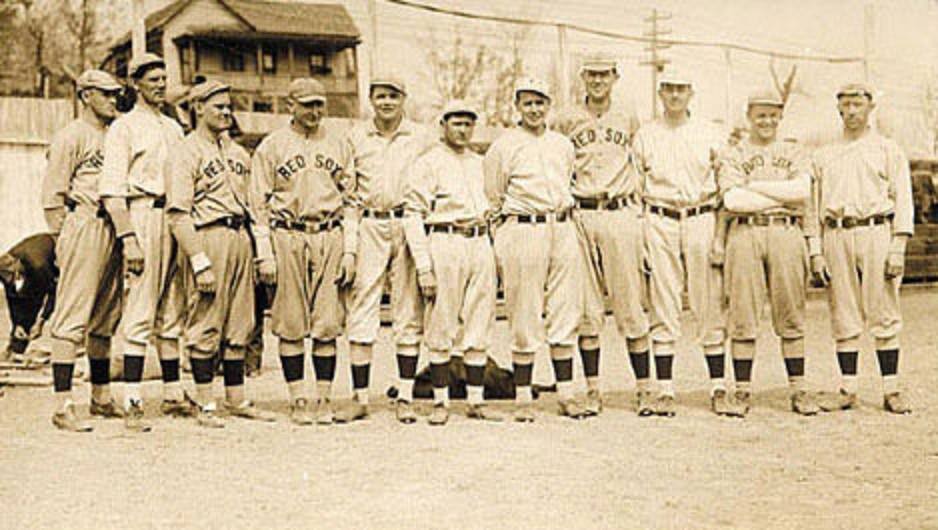 1918 Boston Red Sox Photo 11X14 Babe Ruth World Series Champions Mays Leonard 