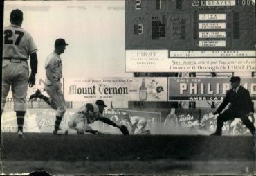 Braves Field, Boston, MA, October 7, 1948 – Game 2 World Series action between Cleveland Indians and Braves