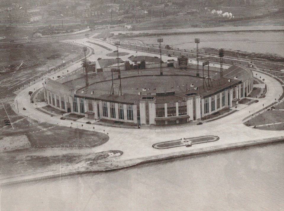 Roosevelt Stadium, Jersey City, NJ – Home to Jersey City Giants and where Jackie  Robinson made his debut with Montreal Royals