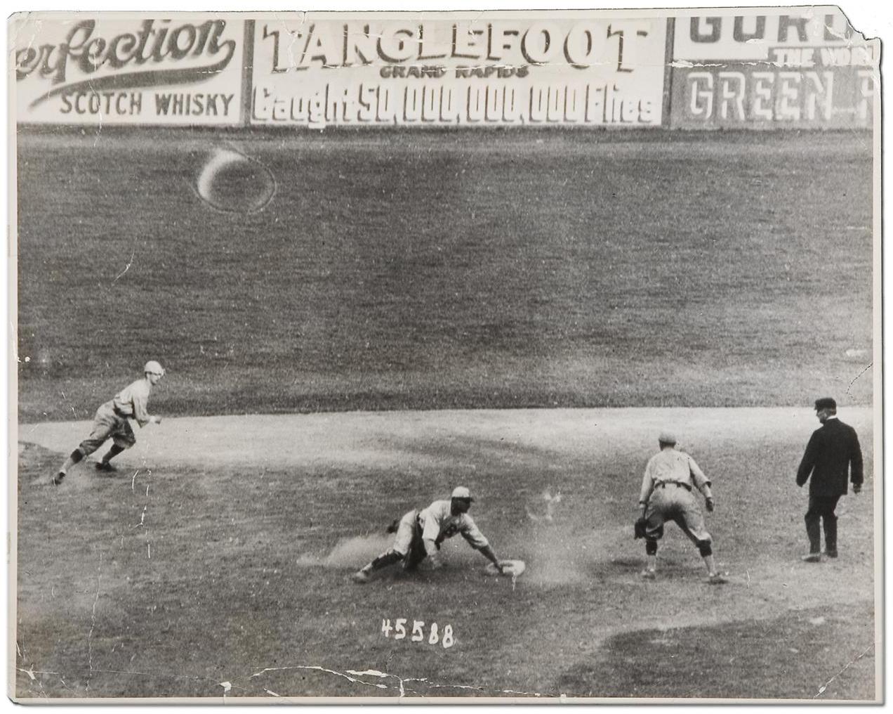 1191220 Baseball History Comes Alive!