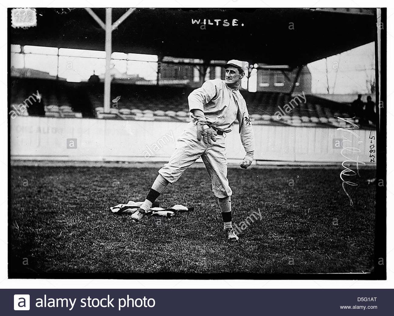 1hooks8 Baseball History Comes Alive!