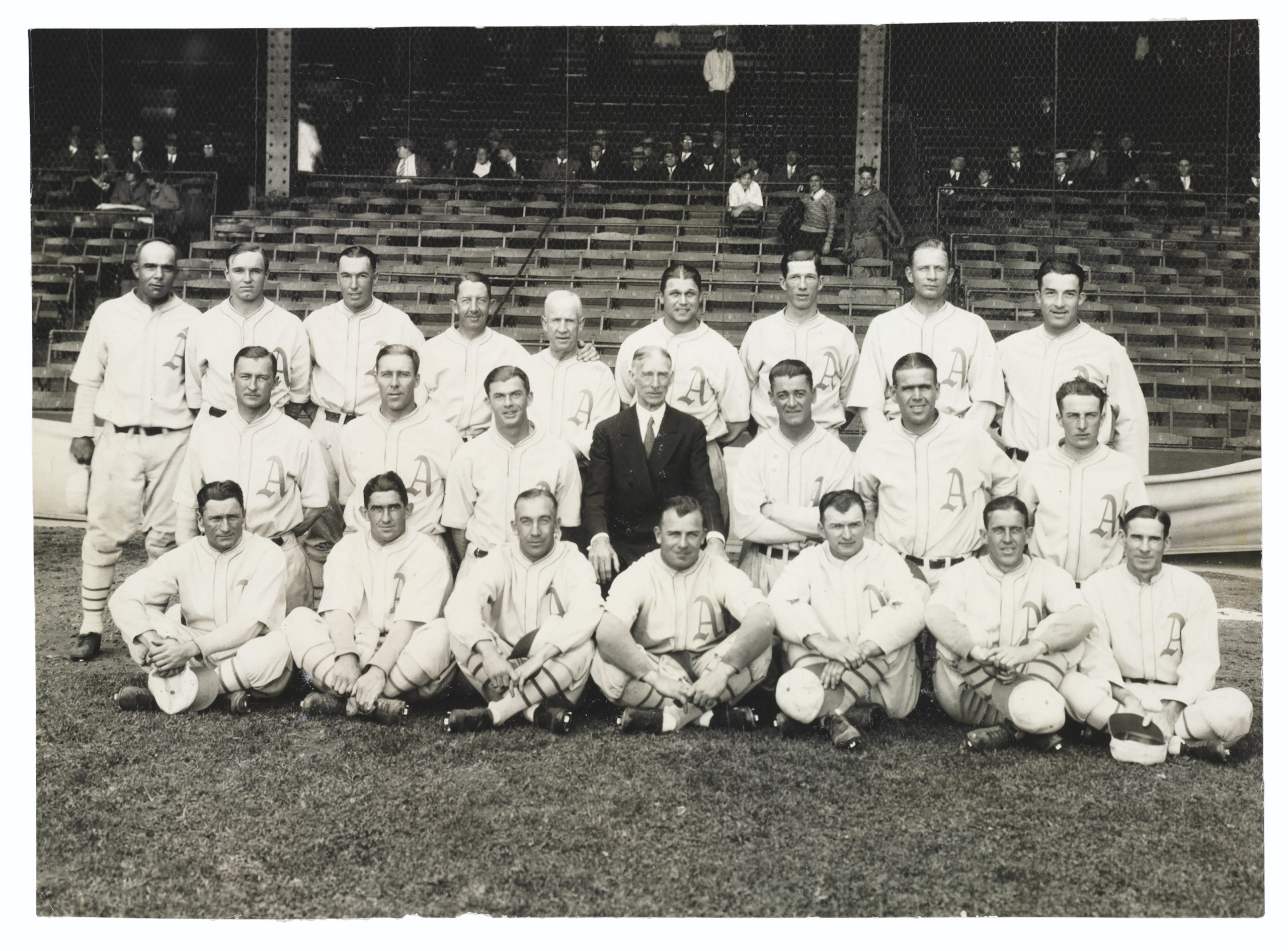 2017_NYR_15106_0291_000(1929_philadelphia_athletics_team_photo