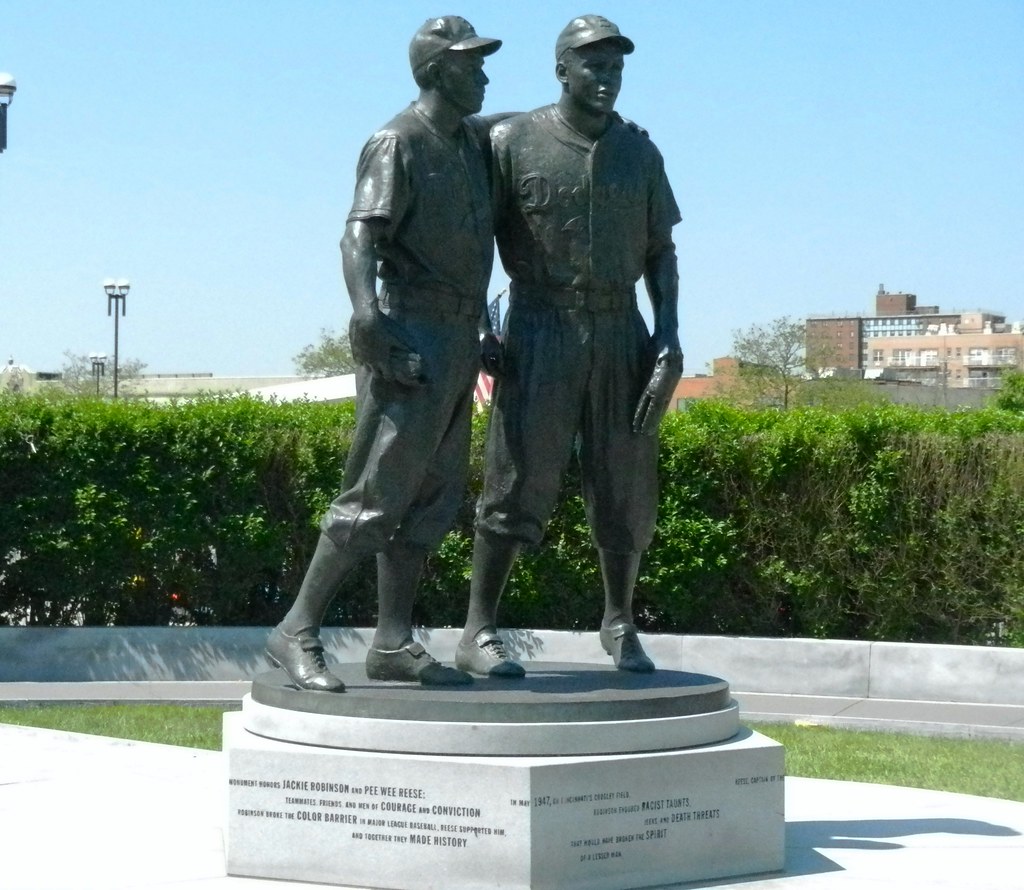 Histoiric statue of Pee Wee Reese and Jackie Robinson